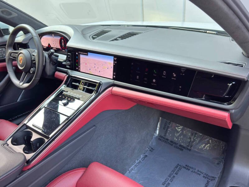 2025 Porsche Panamera
