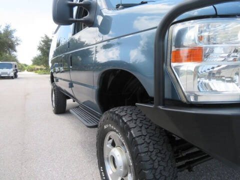 2013 Ford E-Series E-150 XLT