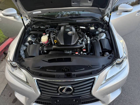 2016 Lexus IS 200t