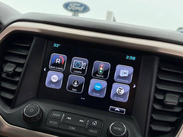 2017 GMC Acadia Denali