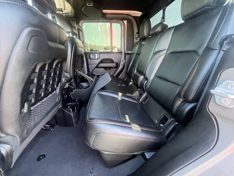 2021 Jeep Gladiator Mojave