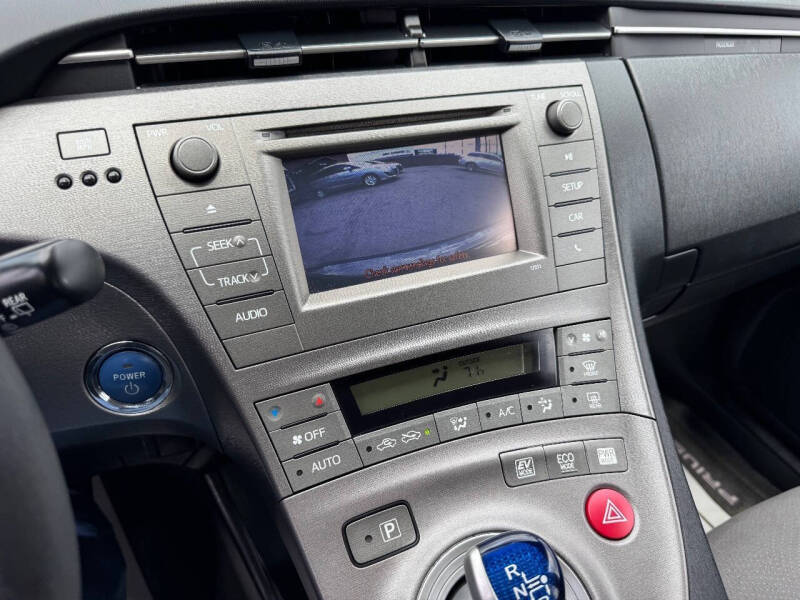 2015 Toyota Prius Two