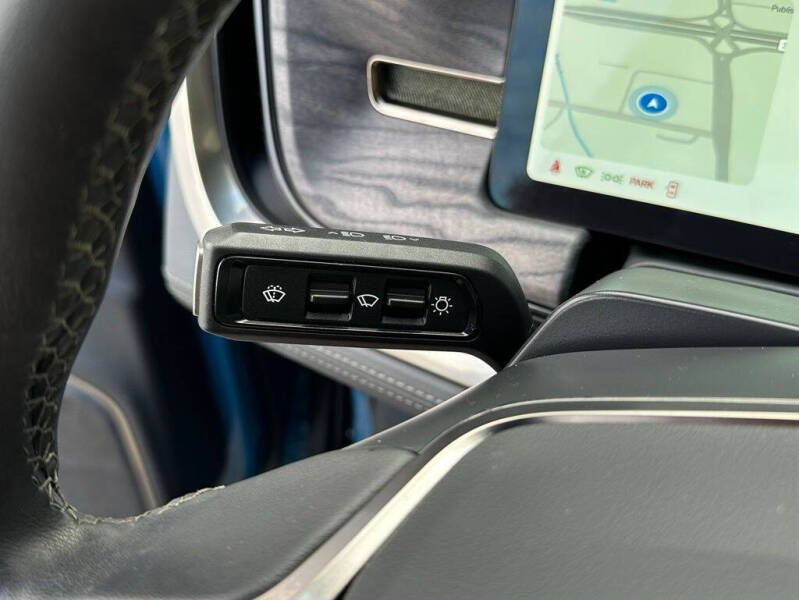 2022 Rivian R1T Adventure