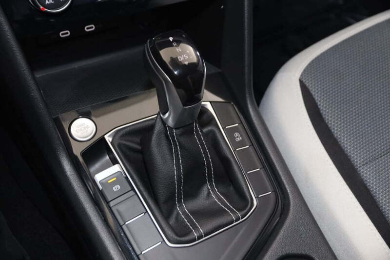 2025 Volkswagen Taos S