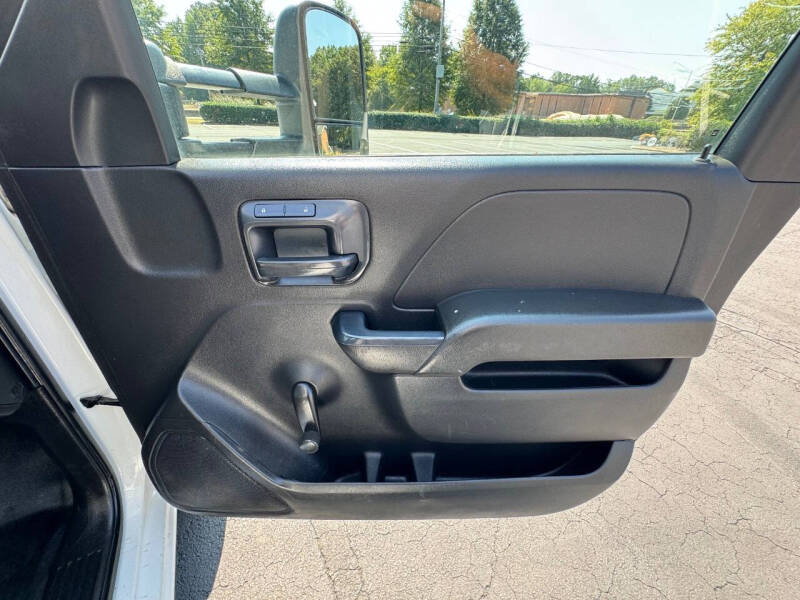 2016 Chevrolet Silverado 3500HD CC Work Truck