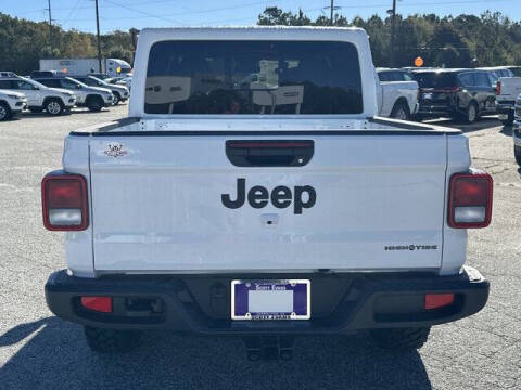 2025 Jeep Gladiator High Tide