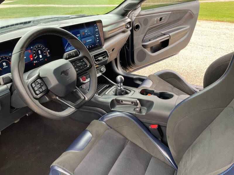 2024 Ford Mustang Dark Horse