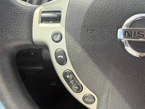 2015 Nissan Rogue Select S