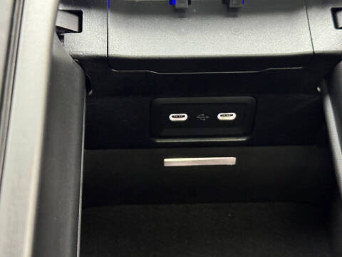 2024 Mercedes-Benz C-Class AMG C 63 S E Performance