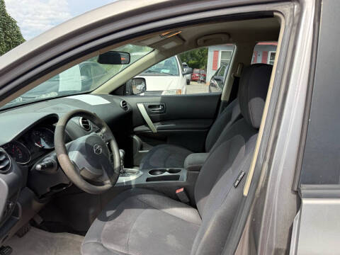 2011 Nissan Rogue S