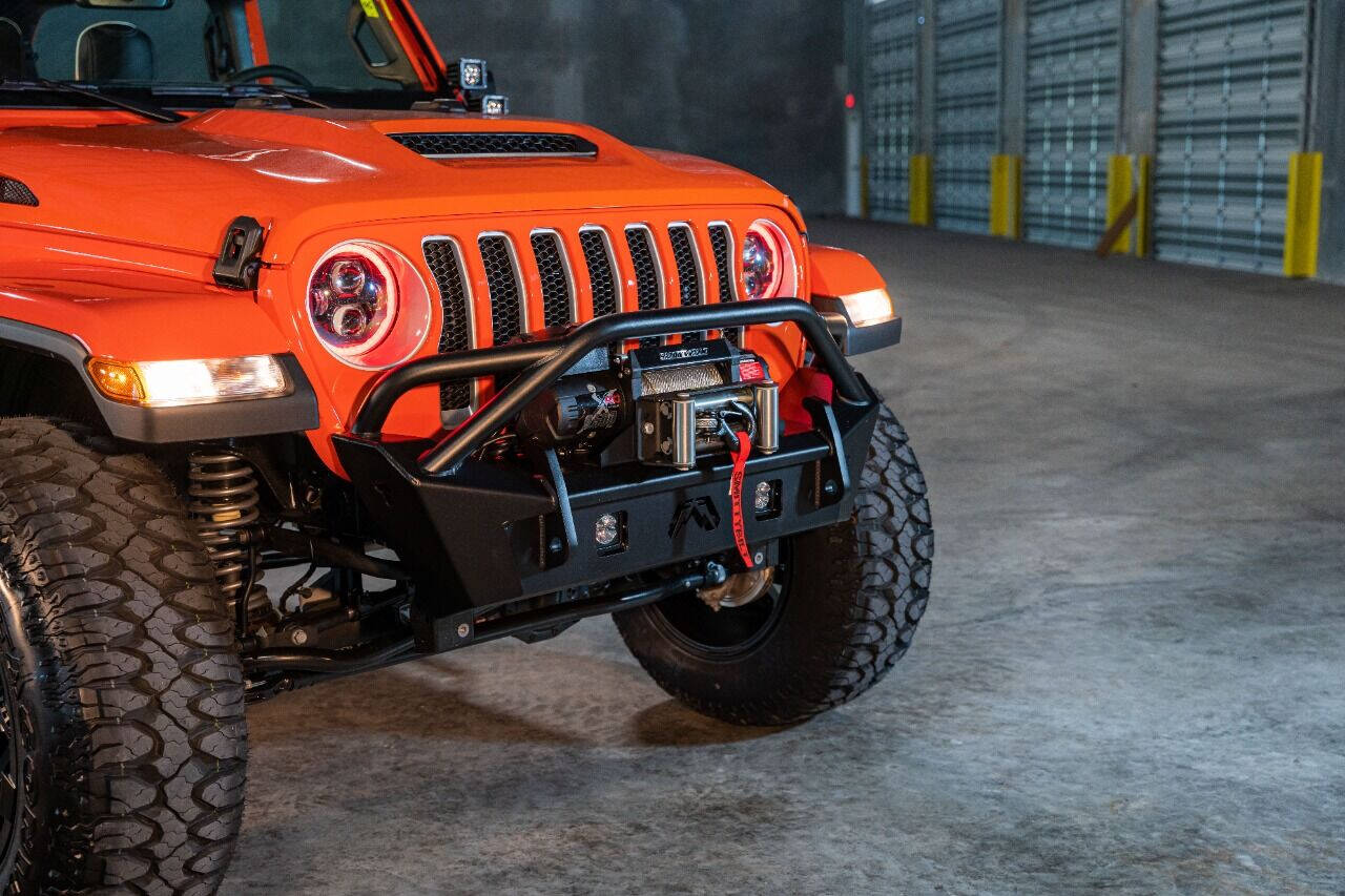 2018 JEEP Wrangler SUV / Crossover - $47,999