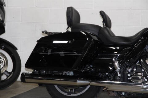 2016 Harley-Davidson STREET GLI