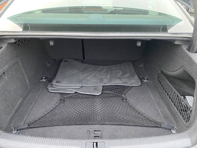 2016 Audi A4 2.0T quattro Premium Plus