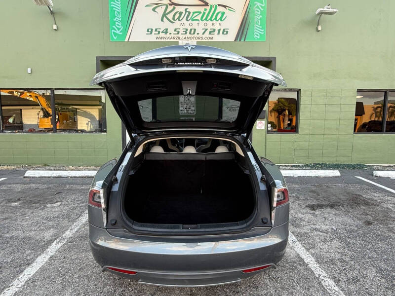 2014 Tesla Model S P85