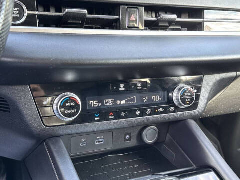 2024 Mitsubishi Outlander SEL