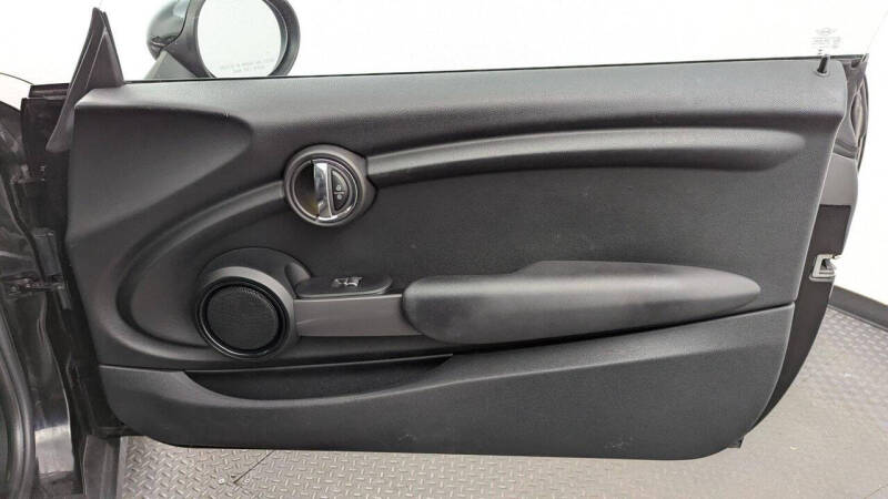 2016 MINI Hardtop 2 Door Cooper