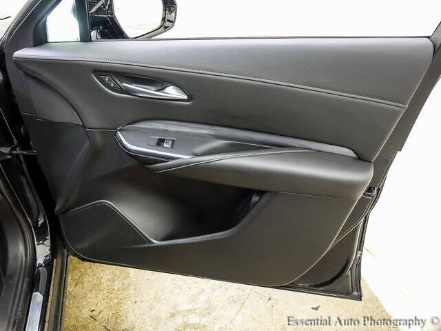 2025 Cadillac XT4 Premium Luxury