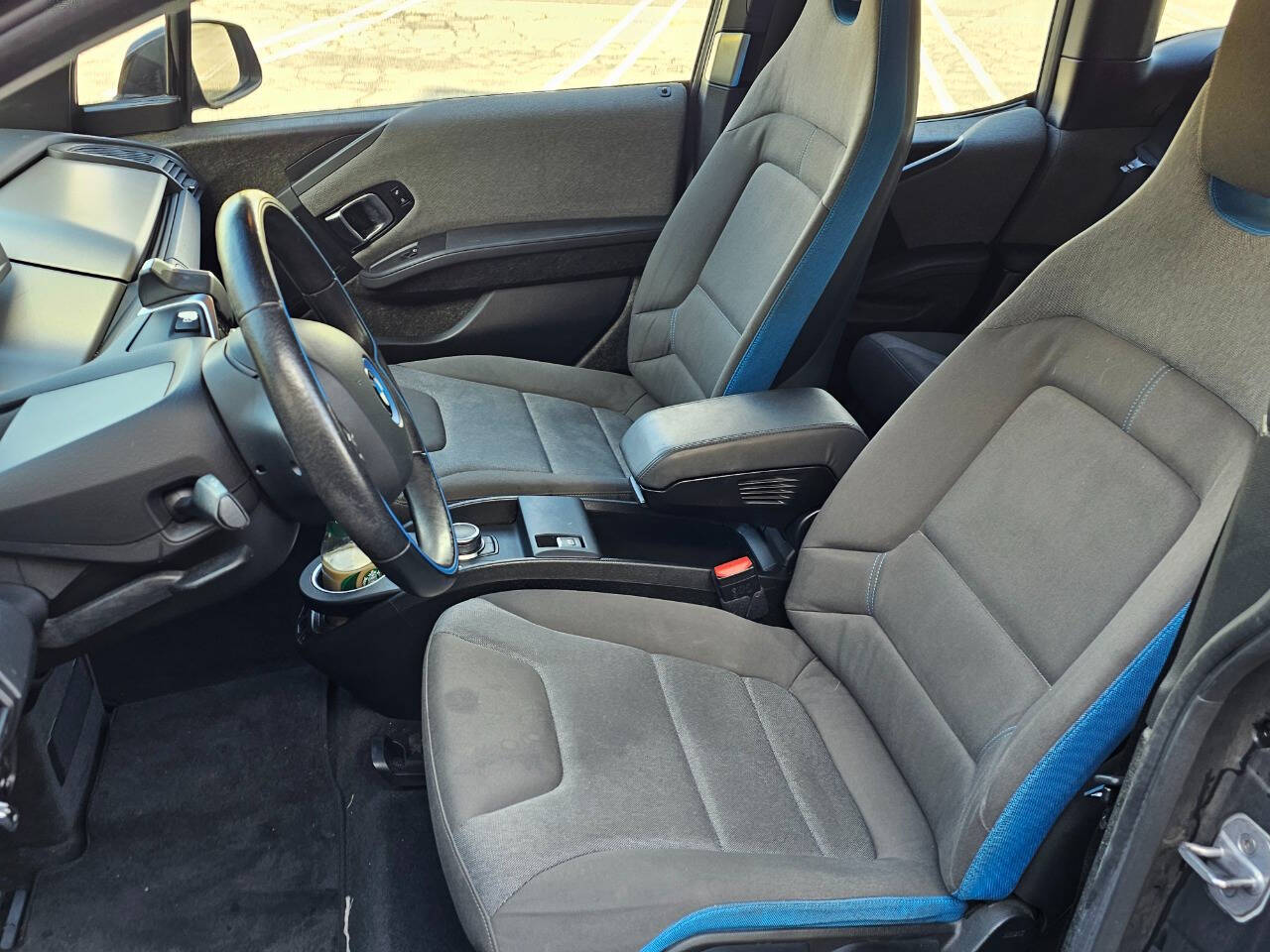 2019 BMW i3 32