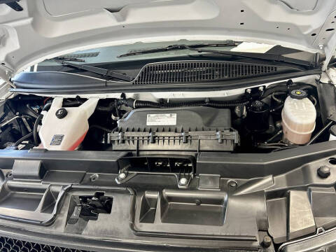 2024 Chevrolet Express 2500