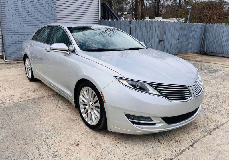 2014 Lincoln MKZ