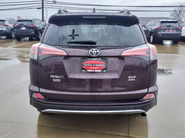 2017 Toyota RAV4 XLE