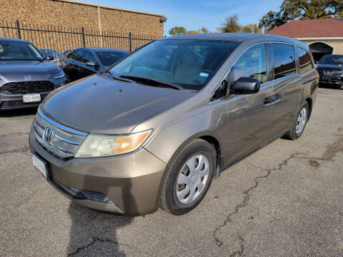 2011 Honda Odyssey for sale at Family Dfw Auto LLC in Dallas TX