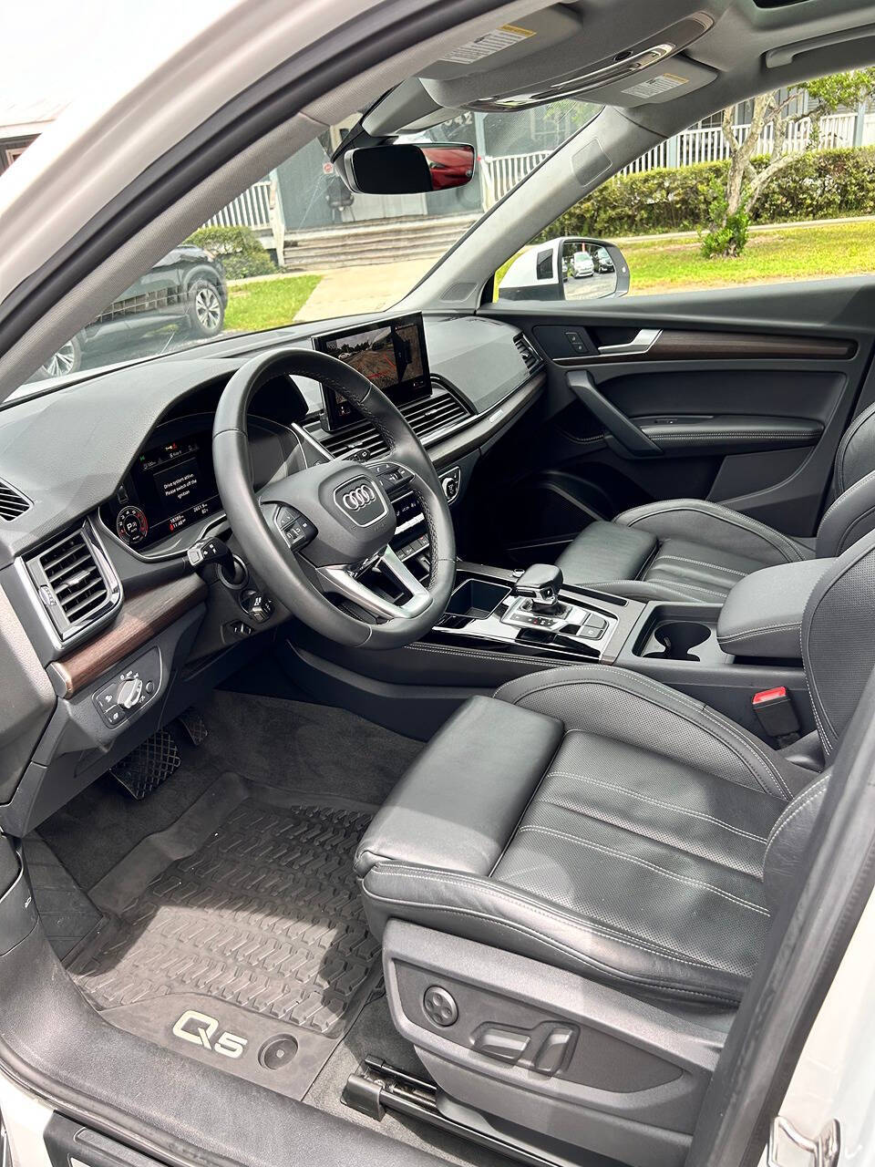 2023 Audi Q5 for sale at GRACELAND AUTO LLC in Thonotosassa, FL