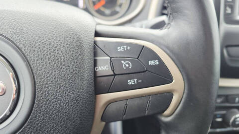 2015 Jeep Cherokee Sport