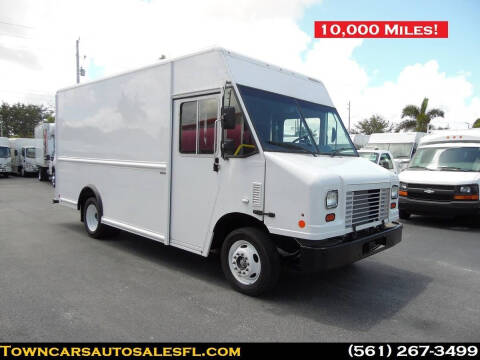 2022 Utilimaster F59  for sale at Town Cars Auto Sales in West Palm Beach FL