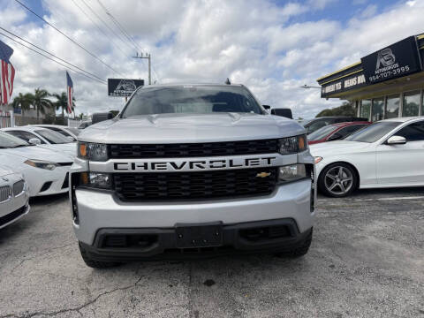 2020 Chevrolet Silverado 1500 Custom
