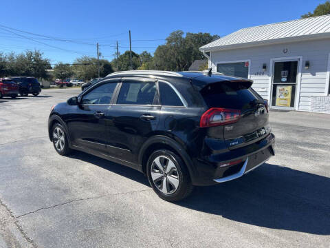 2017 Kia Niro LX