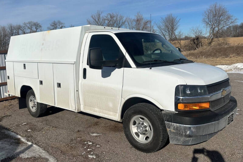 2017 Chevrolet Express for sale at KA Commercial Trucks, LLC in Dassel MN