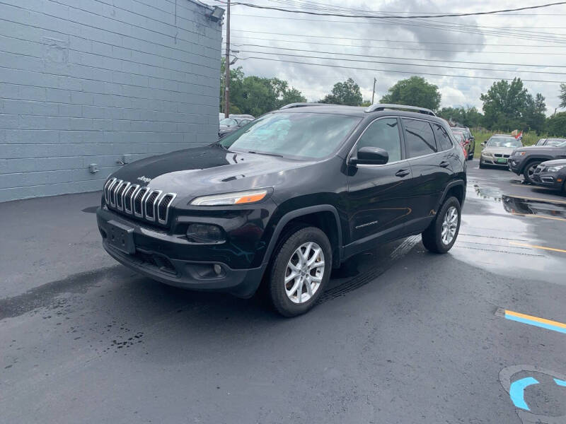 2016 Jeep Cherokee for sale at Senator Auto Sales in Wayne MI