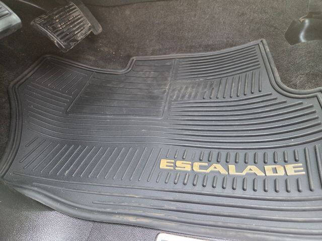2013 Cadillac Escalade Premium