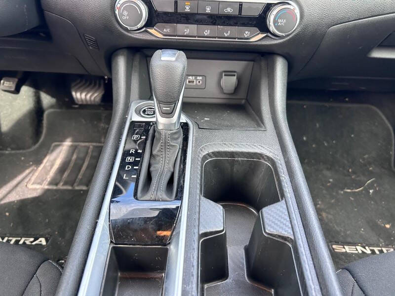 2022 Nissan Sentra SV