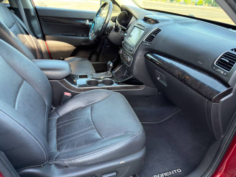 2014 Kia Sorento SX