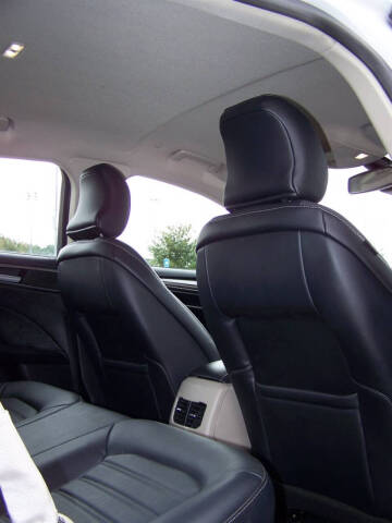 2018 Ford Fusion Hybrid SE