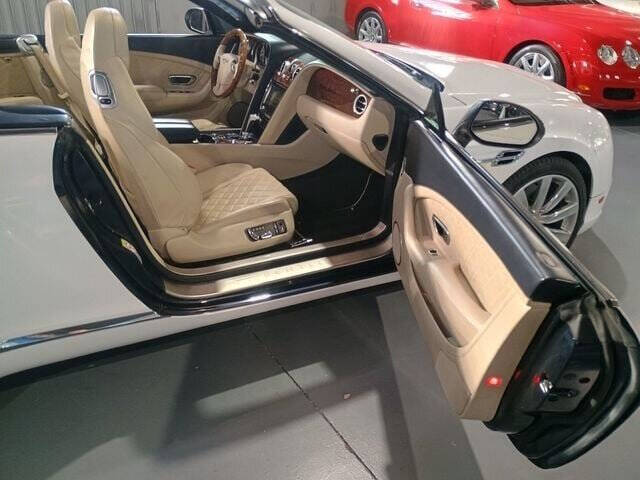 2016 Bentley Continental 4