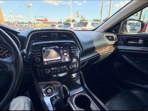 2017 Nissan Maxima Platinum