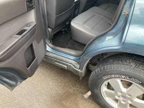 2011 Ford Escape XLT