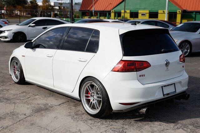 2016 Volkswagen Golf GTI