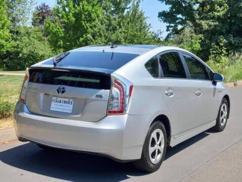 2012 Toyota Prius for sale at CLEAR CHOICE AUTOMOTIVE in Milwaukie OR