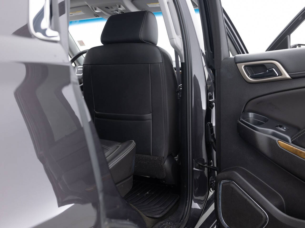 Used Car 2017 Gmc Yukon  Denali 4x4 4dr Suv For Sale Under $30,000 In Coal City, Illinois