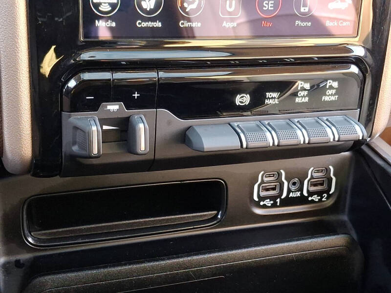 2021 RAM 3500 Laramie