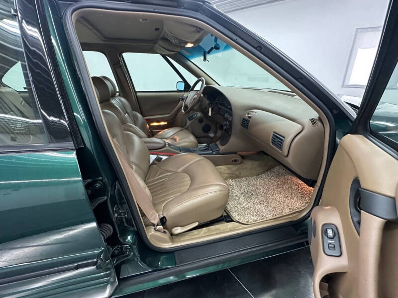 1993 Pontiac Bonneville SSE