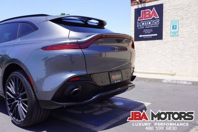 2021 Aston Martin DBX