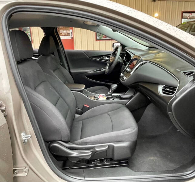 2023 Chevrolet Malibu LT