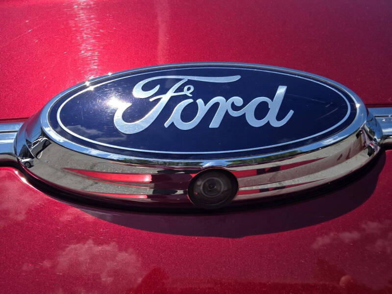 2015 Ford Taurus SEL