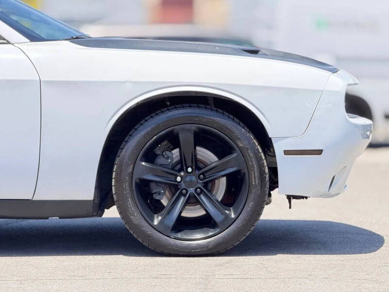 2017 Dodge Challenger