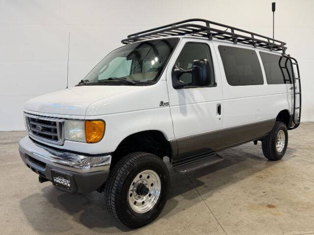 2006 Ford E-Series E-350 SD Chateau